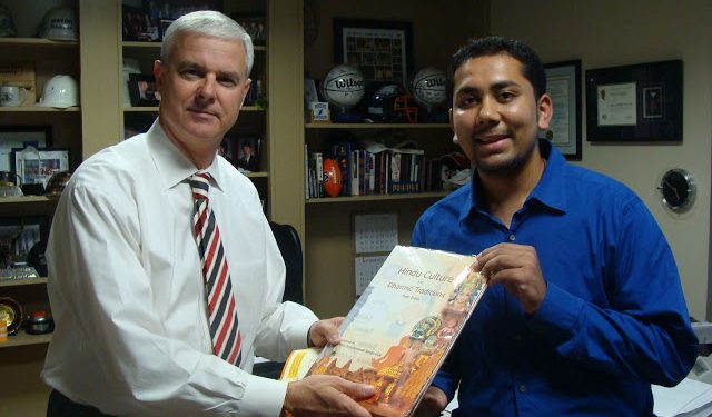 Mayor Womack - Rogers Aug 2009 Rakshabandhan 016